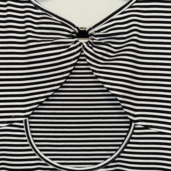 Women's Very J Dress Size S Black White Striped - Picture 8 of 9